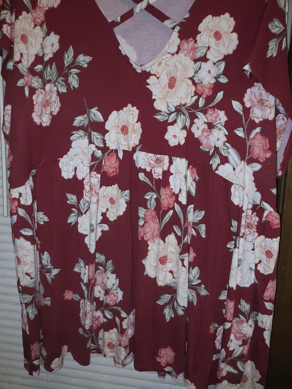 Torrid Burgundy Floral Crisscross Babydoll Top Size 4